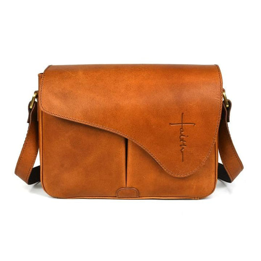 Delilah Handcrafted Leather Purse (Faith)