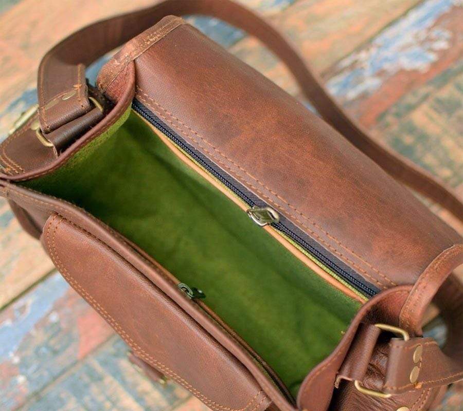 Victoria Full Grain Leather Purse