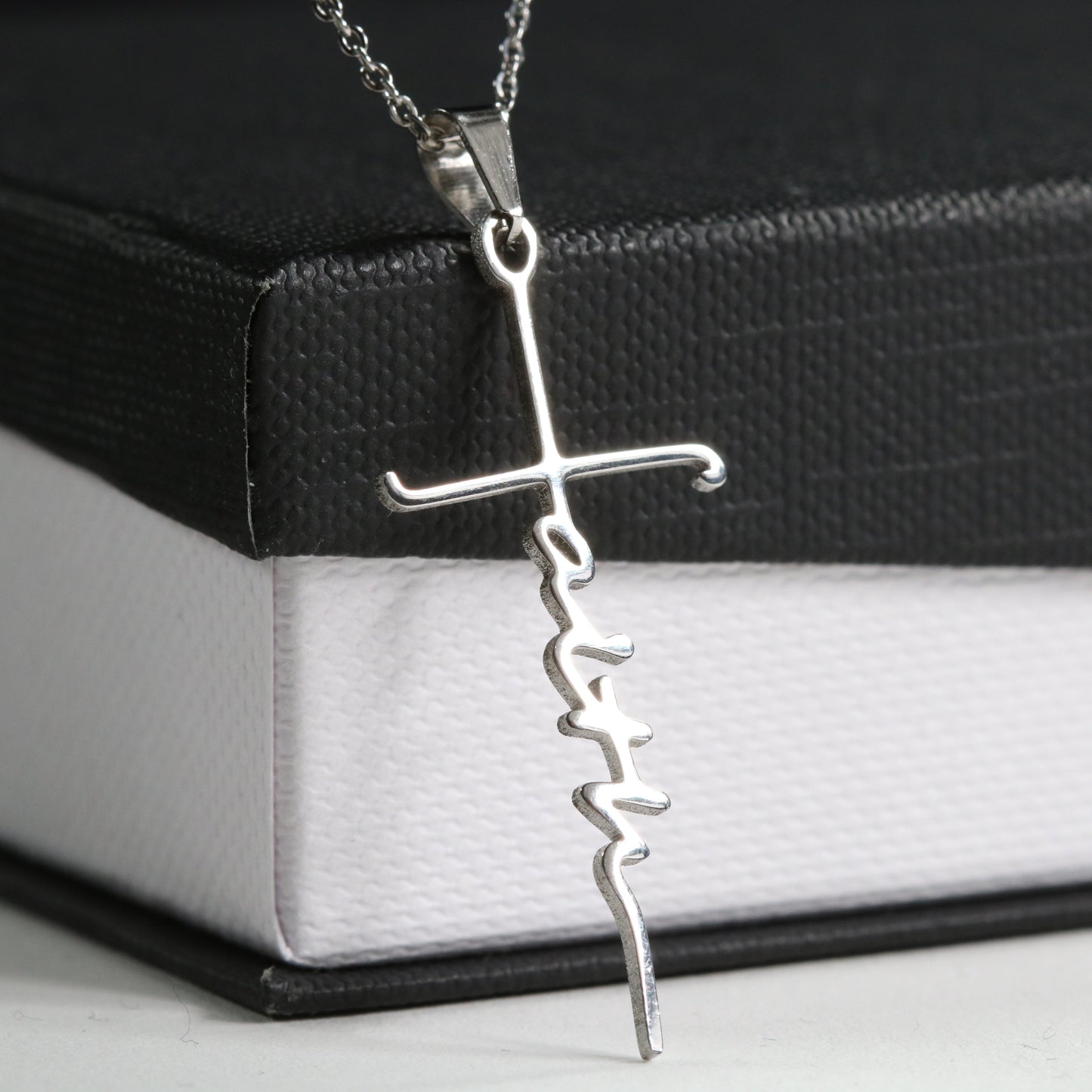FAITH Necklace